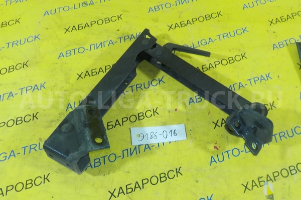 Фиксатор кабины Isuzu Elf 4HJ1 Фиксатор кабины 4HJ1 2004  8-97201-793-0