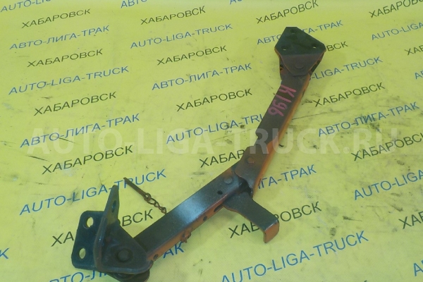 Фиксатор кабины Mitsubishi Canter 4M51 Фиксатор кабины 4M51 2000  MC142166