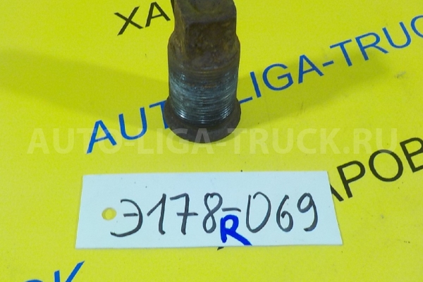 Футорка Isuzu Elf 4HG1 Футорка 4HG1 1996  8-94365-143-1