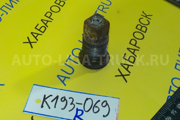 Футорка Mitsubishi Canter 4D35 Футорка 4D35   MT420210