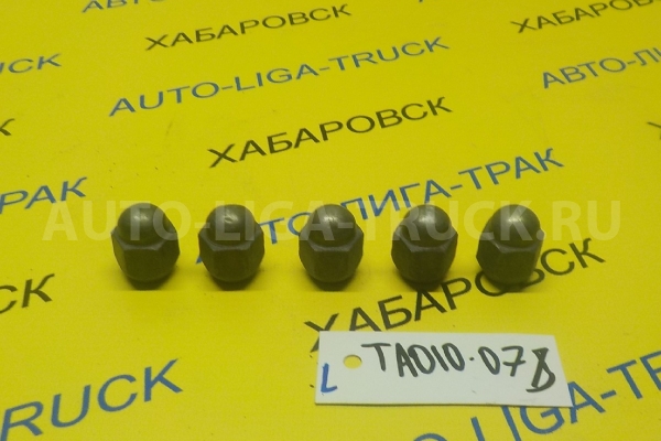 Гайка   7K Гайка  2001  90942-01047