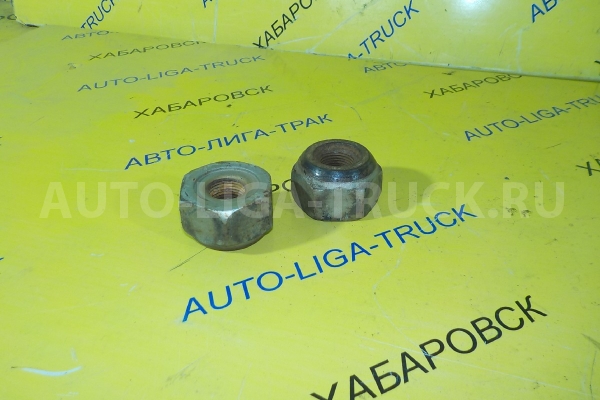 Гайка колесная Mazda Titan 4HF1 Гайка 4HF1 2001  W025-33-161