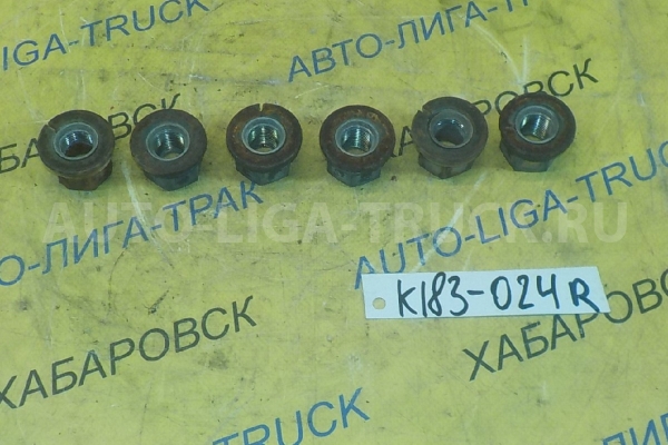 Гайка  Mitsubishi Canter 4M40 Гайка 4M40 1996  MB185168