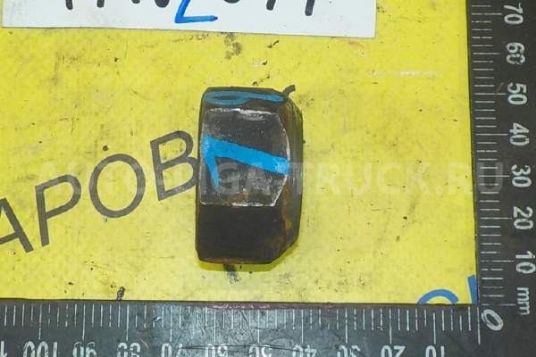 Гайка  Nissan Atlas FD35 Гайка  1991  43226-J5610