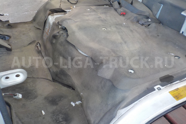Кабина гол. Isuzu Elf 4HG1 Кабина гол. 4HG1 2001  ALT-000192