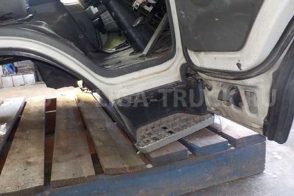 КАБИНА Isuzu Elf 4HL1 КАБИНА 4HL1 2003 ALT-000321 КАБИНА Isuzu Elf 4HL1 КАБИНА 4HL1 2003 ALT-000321