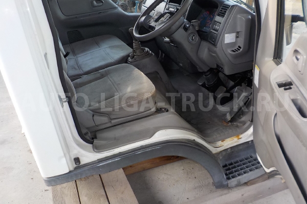 КАБИНА Mazda Titan 4HF1 КАБИНА 4HF1 2001 24 КАБИНА Mazda Titan 4HF1 КАБИНА 4HF1 2001 24
