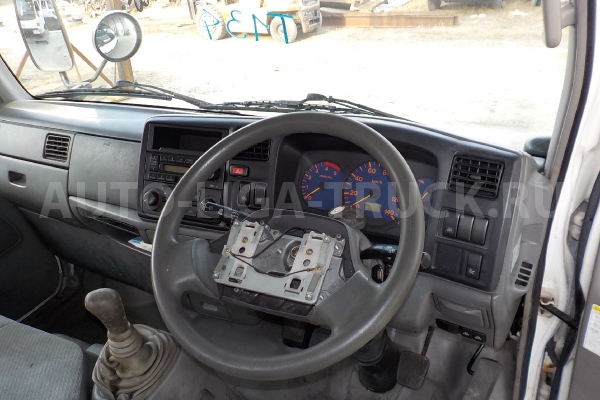 КАБИНА Mazda Titan 4HF1 КАБИНА 4HF1 2001 24 КАБИНА Mazda Titan 4HF1 КАБИНА 4HF1 2001 24