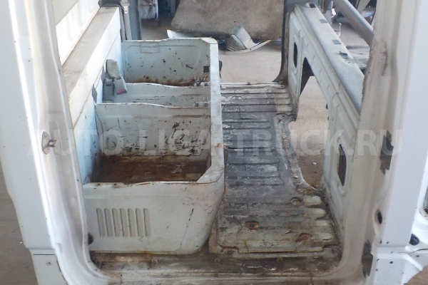 КАРКАС кабины Mitsubishi Canter 4M40 КАБИНА 4M40 1994  ALT-000862