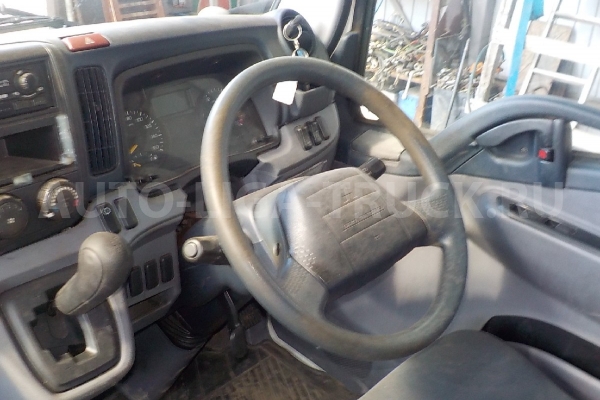 КАБИНА Mitsubishi Canter 4P10T КАБИНА  2012  C199-125