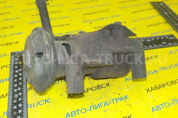 Клапан рециркуляции (EGR) Mitsubishi Canter 4D35 Клапан рециркуляции (EGR) 4D35 1999  ME011946