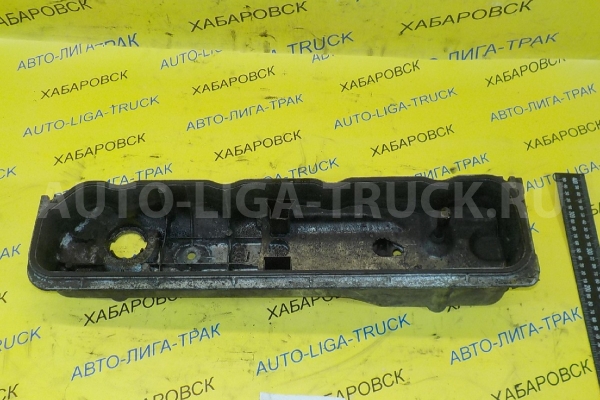 КЛАПАННАЯ КРЫШКА Mitsubishi Canter 4D35 КЛАПАННАЯ КРЫШКА 4D35 1996  ME018411