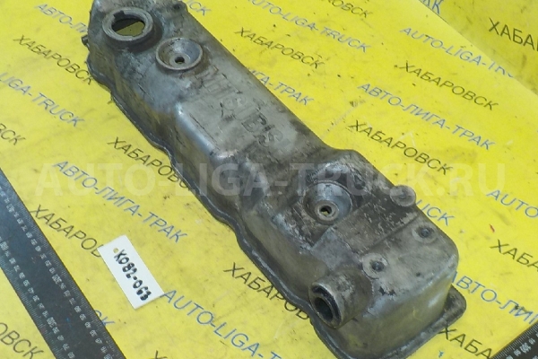 КЛАПАННАЯ КРЫШКА Mitsubishi Canter 4D35 КЛАПАННАЯ КРЫШКА 4D35 1994  ME018411