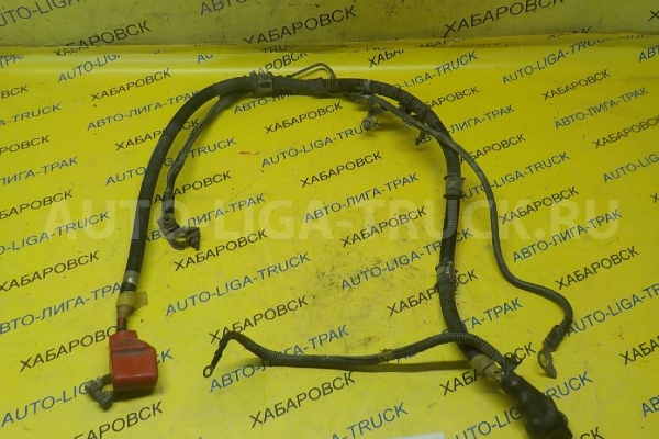 Клемма АКБ Isuzu Elf 4JB1 Клемма АКБ 4JB1 1988  8-94150-257-3