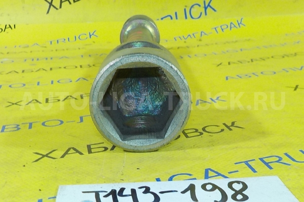 Ключ балонный Mazda Titan 4HG1 Ключ балонный 4HG1 2000  0600-68-070