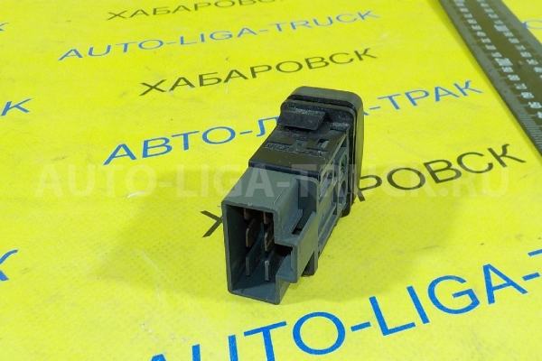 КНОПКА Isuzu Elf КНОПКА 8-97076-351-3 КНОПКА Isuzu Elf КНОПКА 8-97076-351-3