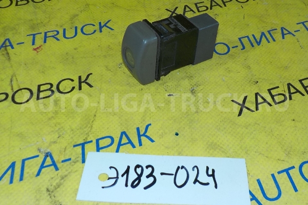 КНОПКА Isuzu Elf 4HF1 КНОПКА 4HF1 1997  8-97136-814-0