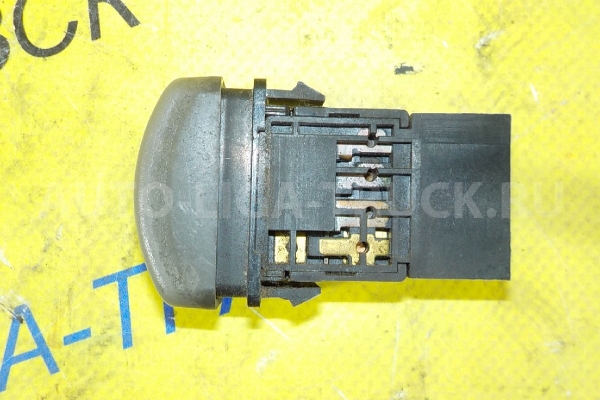 КНОПКА Isuzu Elf 4HF1 КНОПКА 4HF1 1997  8-97136-690-0