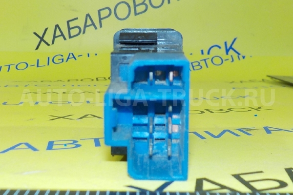 КНОПКА Isuzu Elf 4HF1 КНОПКА 4HF1 1998  8-97140-596-0