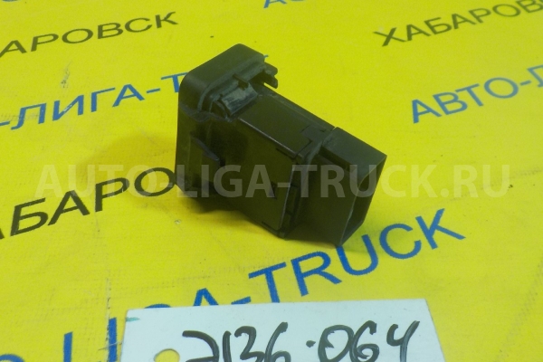 КНОПКА Isuzu Elf 4HF1 КНОПКА 4HF1 1996 8-97076-358-0 КНОПКА Isuzu Elf 4HF1 КНОПКА 4HF1 1996 8-97076-358-0