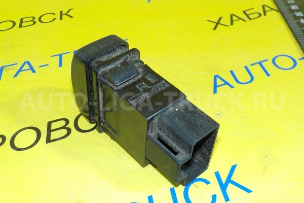 КНОПКА Isuzu Elf 4HG1 КНОПКА 4HG1 1999  8-97140-590-0