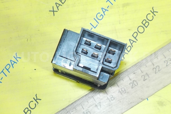 КНОПКА Isuzu Elf 4HJ1 КНОПКА 4HJ1 2003  8-97230-088-0