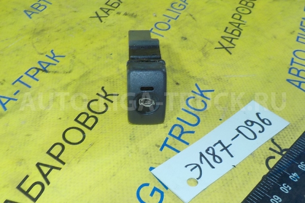 КНОПКА Isuzu Elf 4HJ1 КНОПКА 4HJ1 2004 8-97136-814-0 КНОПКА Isuzu Elf 4HJ1 КНОПКА 4HJ1 2004 8-97136-814-0