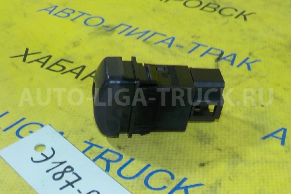 КНОПКА Isuzu Elf 4HJ1 КНОПКА 4HJ1 2004 8-97136-690-0 КНОПКА Isuzu Elf 4HJ1 КНОПКА 4HJ1 2004 8-97136-690-0