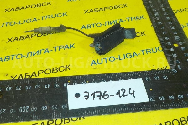 КНОПКА Isuzu Elf 4JG2 КНОПКА 4JG2   8-97855-032-2