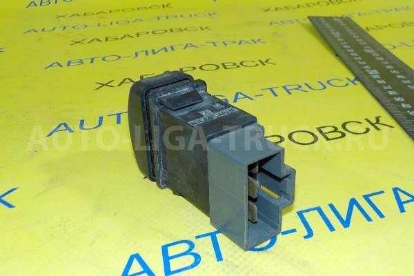 КНОПКА Isuzu Elf 4JG2 КНОПКА 4JG2 1994  8-97136-814-0
