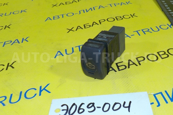 КНОПКА Isuzu Elf 4JG2 КНОПКА 4JG2 1994  8-97136-814-0
