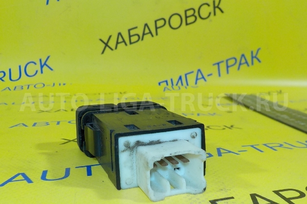 КНОПКА Mazda Titan 4HF1 КНОПКА 4HF1 2002  W610-66-6K0