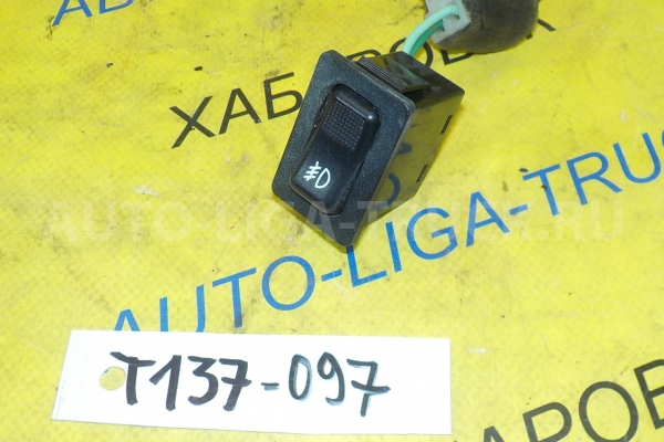 КНОПКА Mazda Titan 4HF1 КНОПКА 4HF1 1998  D040-66-4B0