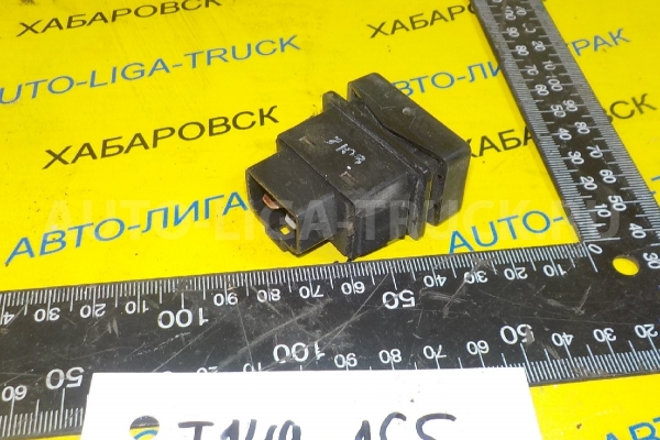 КНОПКА Mazda Titan 4HF1 КНОПКА 4HF1 1997  W201-66-350