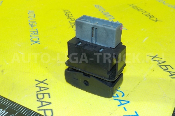 КНОПКА Mazda Titan WL КНОПКА WL 2002  WG70-66-440