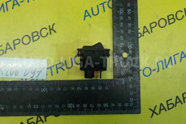 КНОПКА Mitsubishi Canter 4D32 КНОПКА 4D32 1990  MB302655