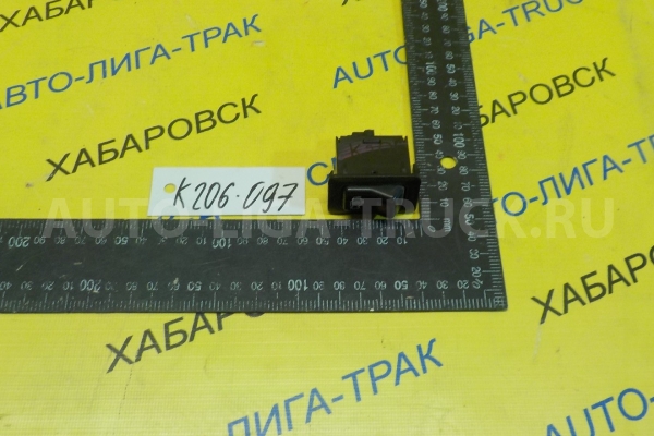 КНОПКА Mitsubishi Canter 4D32 КНОПКА 4D32 1990  MB302655