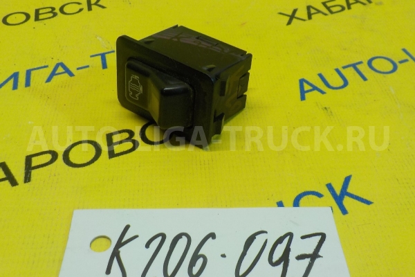 КНОПКА Mitsubishi Canter 4D32 КНОПКА 4D32 1990  MB302655