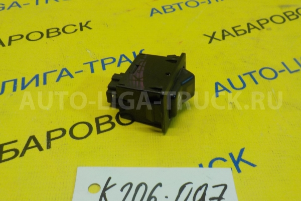 КНОПКА Mitsubishi Canter 4D32 КНОПКА 4D32 1990  MB302655