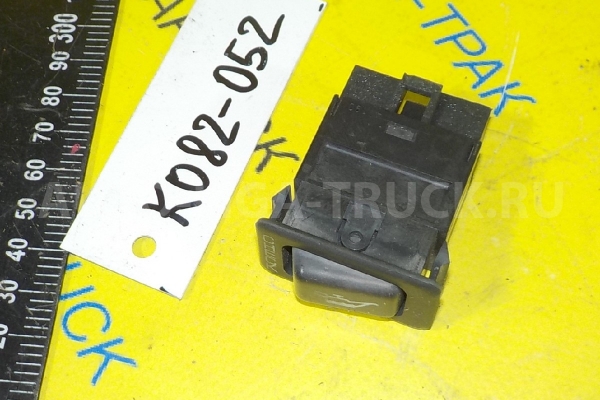 КНОПКА Mitsubishi Canter 4D35 КНОПКА 4D35 1994  MC859120