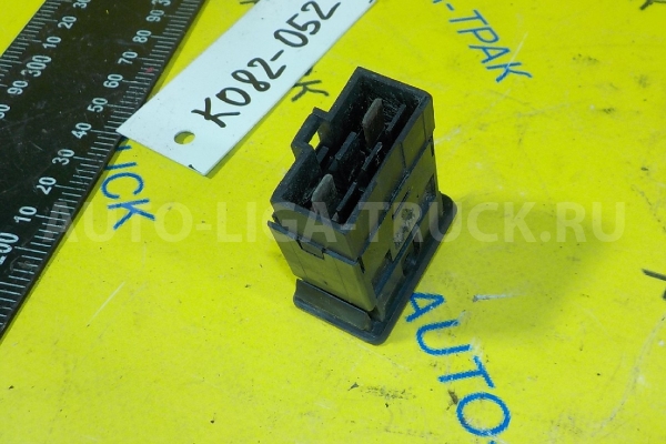 КНОПКА Mitsubishi Canter 4D35 КНОПКА 4D35 1994  MC859120