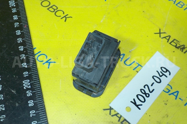 КНОПКА Mitsubishi Canter 4D35 КНОПКА 4D35 1994  MC857353