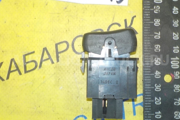 КНОПКА Mitsubishi Canter 4M50 КНОПКА 4M50 2005  MK322983