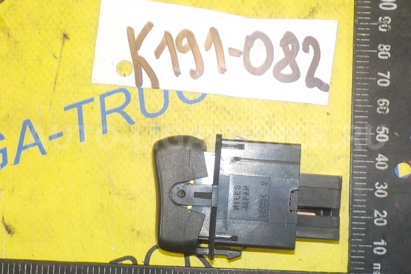 КНОПКА Mitsubishi Canter 4M50 КНОПКА 4M50 MK322964 КНОПКА Mitsubishi Canter 4M50 КНОПКА 4M50 MK322964