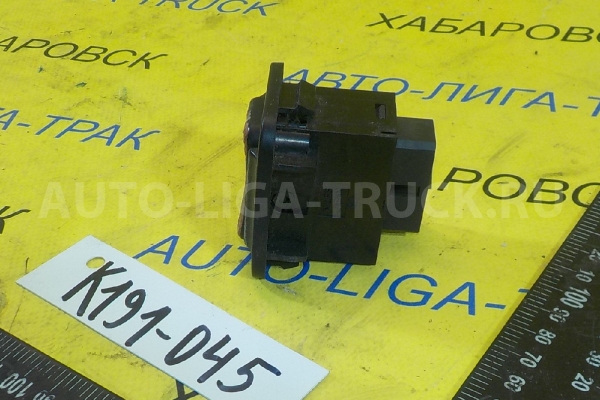 КНОПКА Mitsubishi Canter 4M50 КНОПКА 4M50 2005  MC857150