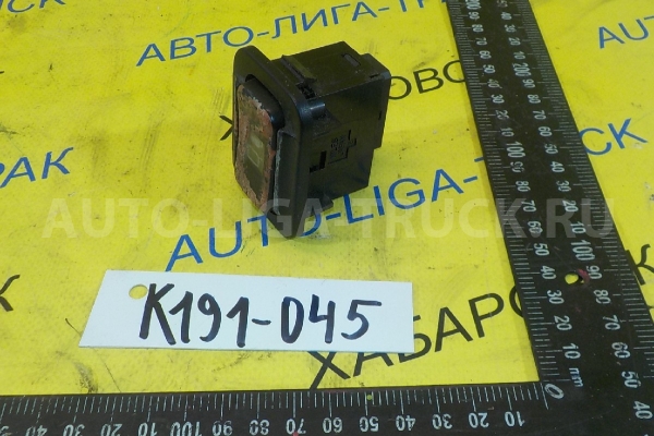 КНОПКА Mitsubishi Canter 4M50 КНОПКА 4M50 2005  MC857150