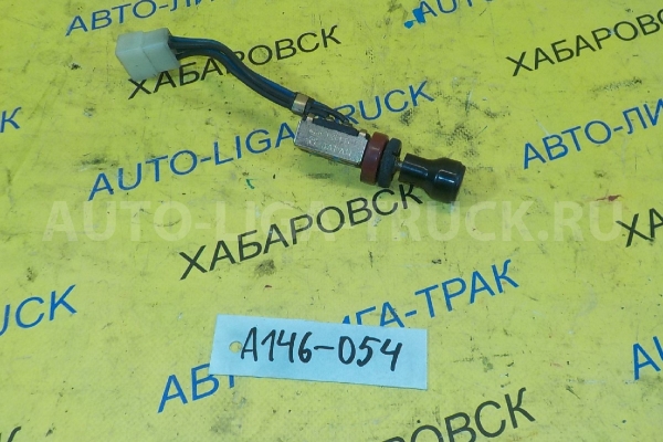 КНОПКА Nissan Atlas FD35 КНОПКА 1991 B5370-M7200 КНОПКА Nissan Atlas FD35 КНОПКА 1991 B5370-M7200