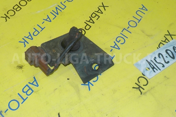КНОПКА Nissan Atlas KA20DE КНОПКА 2003 ALT-000615 КНОПКА Nissan Atlas KA20DE КНОПКА 2003 ALT-000615