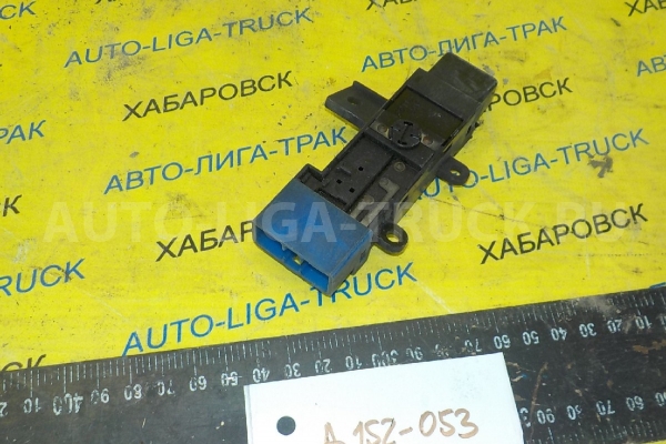 КНОПКА Toyota Dyna, Toyoace / ПРОТИВОТУМАНКА КНОПКА B 1990 84162-95401 КНОПКА Toyota Dyna, Toyoace / ПРОТИВОТУМАНКА КНОПКА B 1990 84162-95401