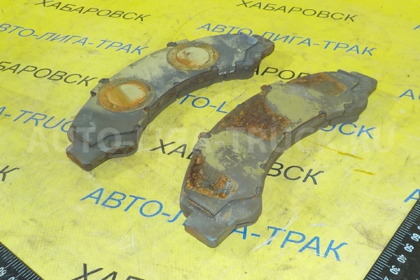 Колодки тормозные Mazda Titan 4HF1 Колодки тормозные 4HF1 2002  W5Y0-33-28Z